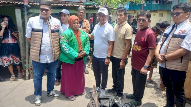 Motor Dibakar Saat Bentrokan di Tinumbu, Driver Ojol Dapat Dukungan Moril dari Muchlis Misbah