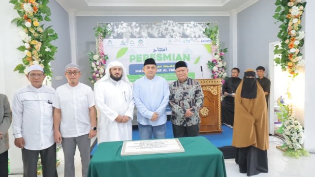 Wali Kota Makassar Pastikan Perbaikan Jalan di Tamalanrea Menuju Masjid Umar Al Faruq