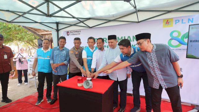 Listrik 24 Jam Hadir di Samalona, Munafri: Bukti Pemerintah Hadir di Kepulauan