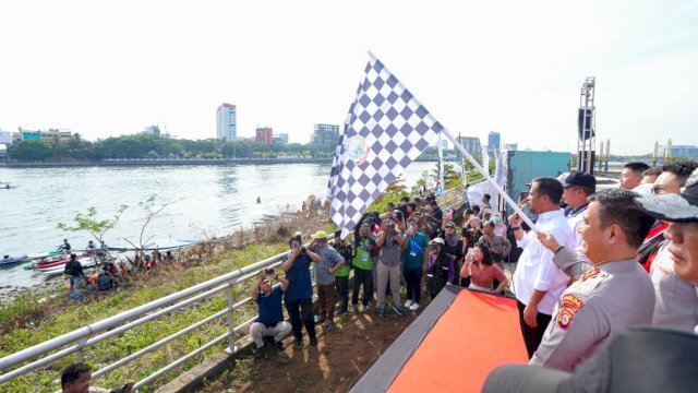Gubernur Sulsel Andi Sudirman Resmi Buka Katinting Race 2025
