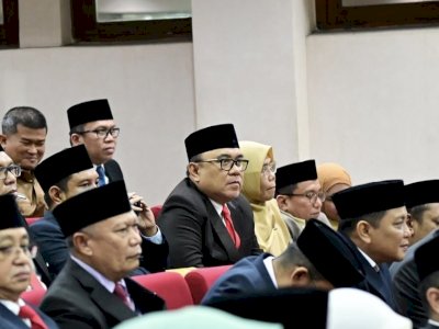 Kepala DPMPTSP Makassar Hadiri Pelantikan Dewas dan Direksi BUMD