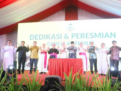 Munafri Gaungkan Moderasi Beragama di Peresmian Gereja Katedral Makassar