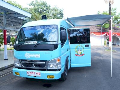 Sulsel Hadirkan Mesin Pencetak KTP Mobile Pertama, Gubernur: Dekatkan Layanan ke Desa