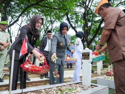 Fatmawati Rusdi Ajak Generasi Muda Menjadi Pahlawan Masa Kini
