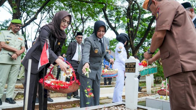 Fatmawati Rusdi Ajak Generasi Muda Menjadi Pahlawan Masa Kini