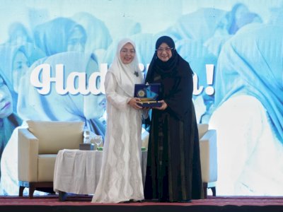 Kupas Harmonisasi Rumah Tangga, dr. Aisah Dahlan Isi Kajian Islam TP PKK Makassar