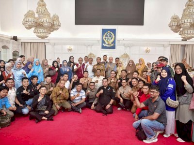 Gubernur Sulsel Lepas 100 Nakes dan Tambahan Rp1 Miliar untuk Bantu Penanganan Bencana di Aceh Tamiang