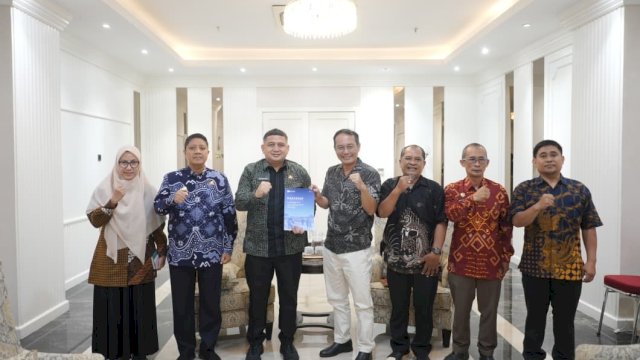 Makassar Kian Inklusif, Yayasan Kota Kita Surakarta Serahkan Profil Disabilitas Lengkap ke Munafri