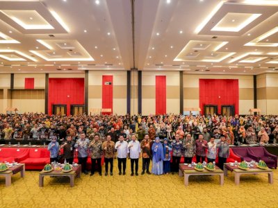 Puncak HGN 2025 Tingkat Provinsi, Gubernur Sulsel Dorong Pemerataan dan Peningkatan Kualitas Pendidikan