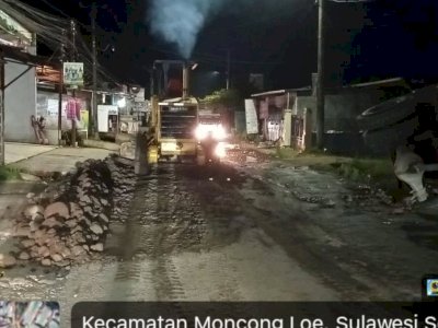 Gubernur Sulsel Pastikan Penanganan Darurat Jalan Rusak Moncongloe, Talud dan Aspal Disiapkan