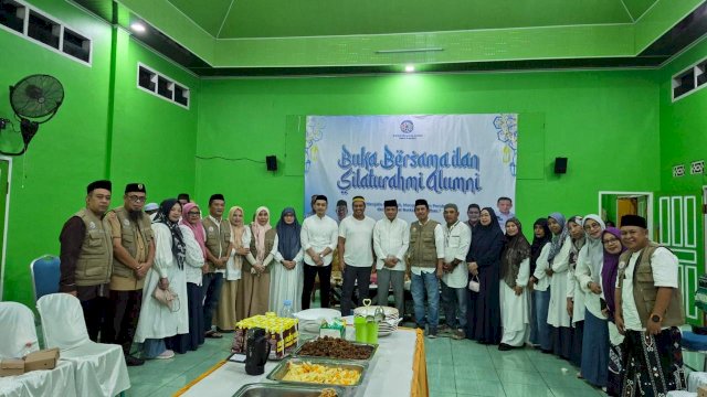 IKA SMAN 2 MAROS Sukses Gelar Buka Puasa Bersama dan Diskusi Alumni