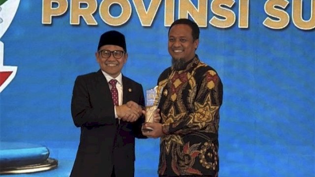 Gubernur Sulsel Terima Penghargaan Nasional, Bukti Nyata Keberhasilan Program Infrastruktur Multiyears