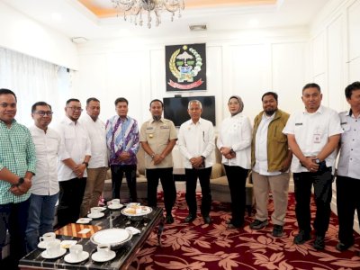 Gubernur Sulsel Usul Skema Modal Tanpa Bunga, IKA Unhas Jadi Motor Penggerak