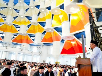 Salat Iduladha di Masjid 99 Kubah, Gubernur Sulsel Tekankan Pentingnya Bersyukur dan Sabar