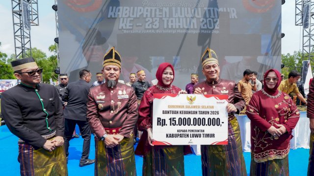 Gubernur Sulsel Gelontorkan Bantuan Keuangan Rp15 Miliar untuk Luwu Timur di Hari Jadi ke-23