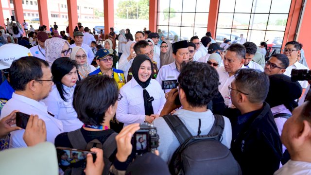 Fatmawati Rusdi Dampingi Gubernur Buka MPLS Sekolah Rakyat Sulsel, Pemprov Siap Dukung Pengembangannya