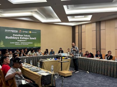 Kualitas SDM Pekebun Kunci Peningkatan Produktivitas Sawit Rakyat, Puluhan Pekebun dari Lutra Dilatih Budidaya