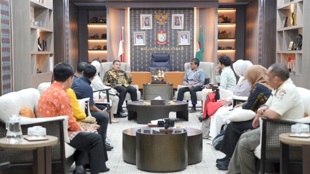 Penataan PKL Berbasis Solusi, Wali Kota Appi Siapkan Relokasi, KUR, hingga Pembinaan UMKM