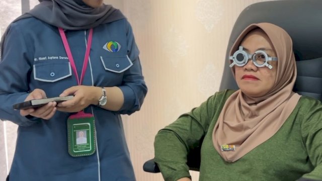 Pemeriksaan Mata Gratis HKG PKK ke-54 dan 46 Tahun Dekranas Bantu Warga Deteksi Dini Gangguan Penglihatan