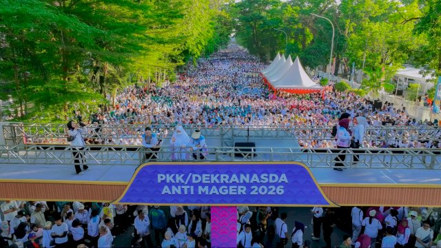 Puluhan Ribu Warga Ikuti Jalan Sehat Anti Mager, Ketua Dekranas: Luar Biasa Antusiasme Masyarakat Sulsel