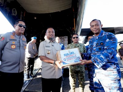 Gubernur Sulsel bersama Forkopimda Kirim 30 Ton Bantuan Kemanusiaan untuk Korban Gempa NTT